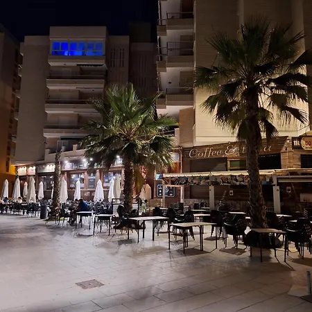 1a Linea Anri Apartmán