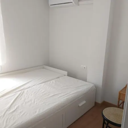 شقة 1a Linea Anri تورّيفيِخا